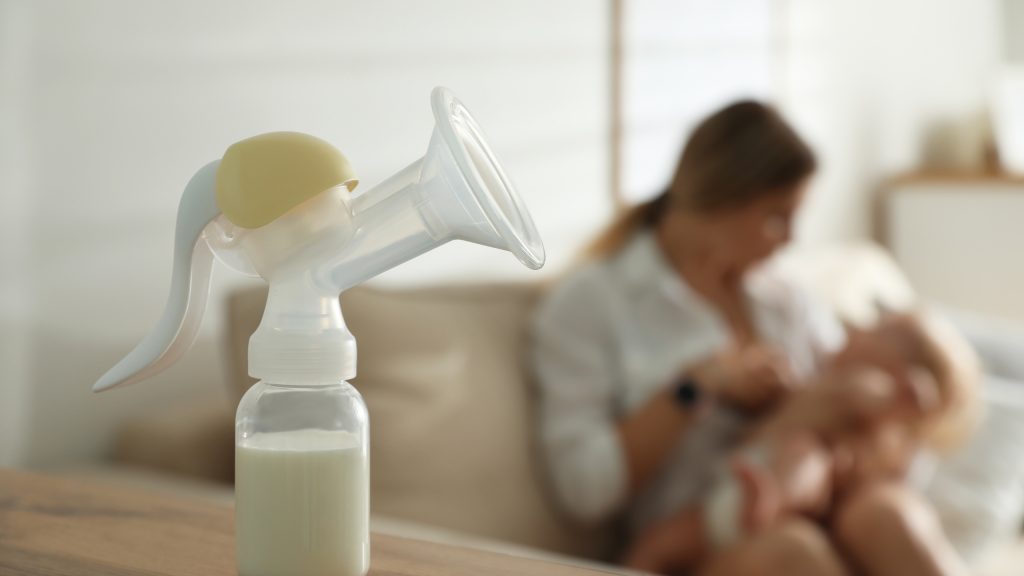 Overcoming Breastfeeding Struggles with a Medela Pump Rental and Lactation Consultant
